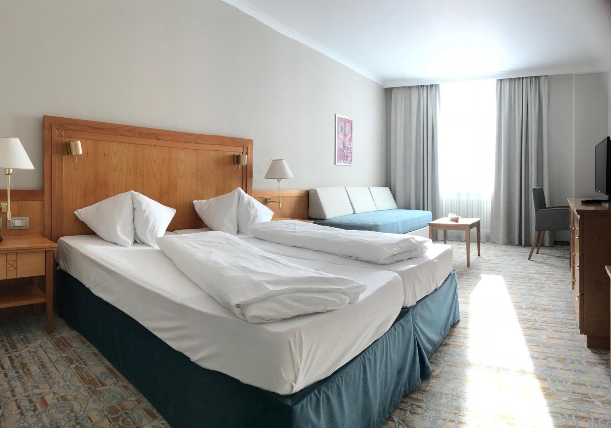 Post Alpine Cityflair Hotel Bruneck
