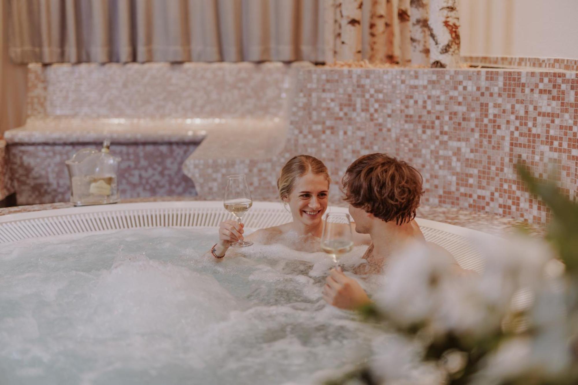 Hotel Post Alpine Cityflair Bruneck