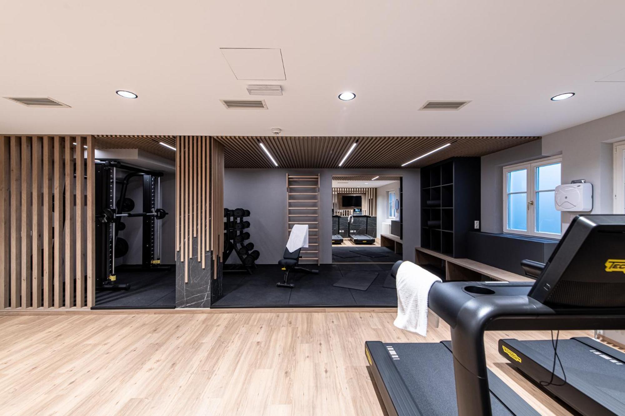 Hotel Post Alpine Cityflair Bruneck
