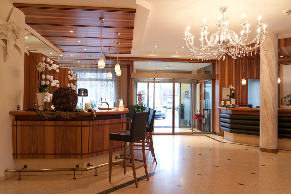 Hotel Post Alpine Cityflair 4*